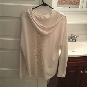 Lightweight Hooded Sweater